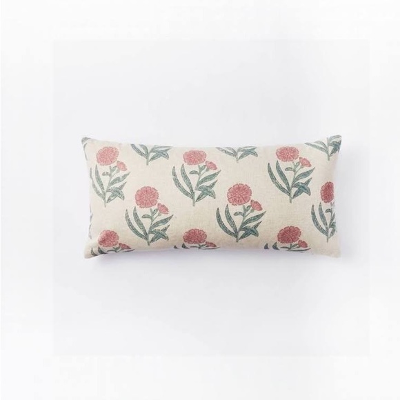 Studio McGee Other - 🇺🇸NWT STUDIO MCGEE FLORAL LUMBAR PILLOW